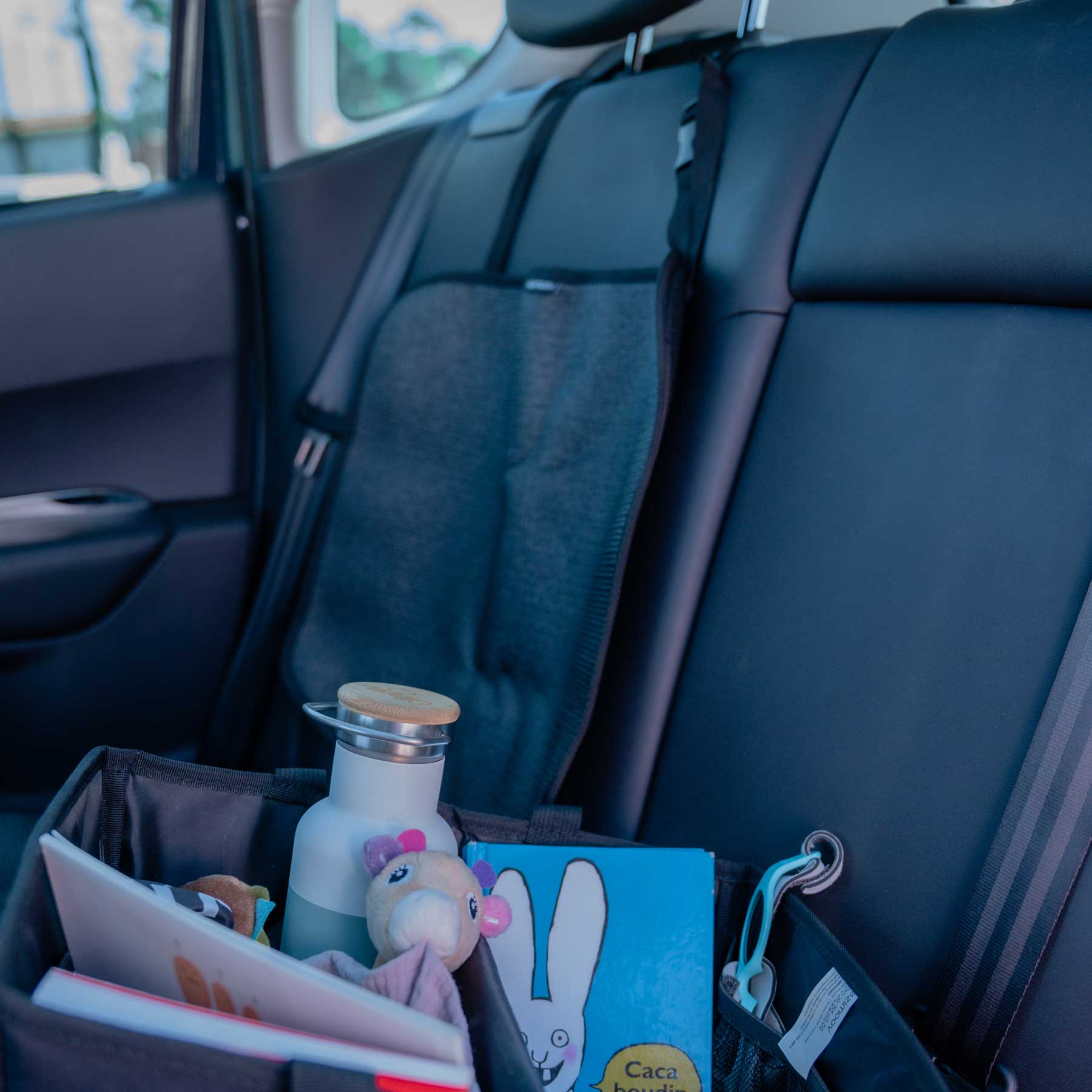 ezimoov-mat-protection-car-seat-storage-book-child