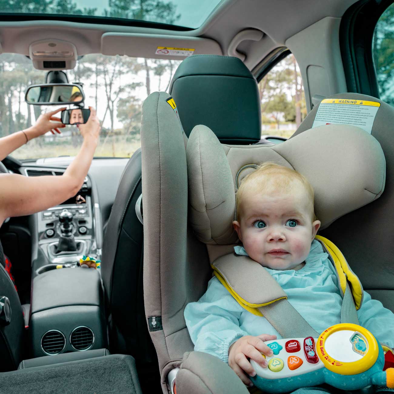 Child view mirror outlet for car